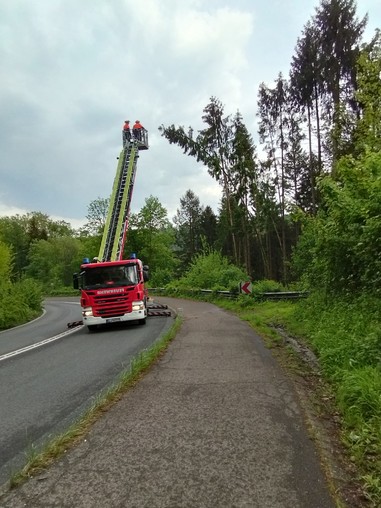 News: LZ Blecher: Technische Hilfe Baum (Odenthal)