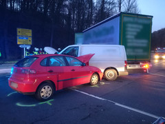 News: LZ Nord, LG Voiswinkel: Technische Hilfe nach Verkehrsunfall (Altenberg) (15.01.2020, 07:46 Uhr)