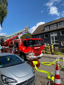 Gemeindealarm: Feuer Mehrfamilienhaus (Blecher)