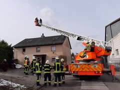 News: LG Voiswinkel, LZ Nord: Kaminbrand (Blecher) (28.02.2020, 11:43 Uhr)