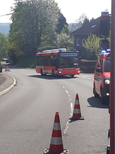 News: LZ Odenthal Nord: Tragehilfe Rettungsdienst Ortslage  Odenthal-Glöbusch