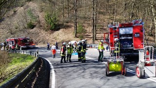 News: LZ Nord & Süd: Technische Hilfe nach Verkehrsunfall (Blecher) (21.03.2019, 11:47 Uhr)