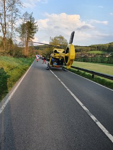 LG Scherf, LG Scheuren: Technische Hilfe / Unterstützung Rettungsdienst nach Verkehrsunfall (Scherfbachtal)