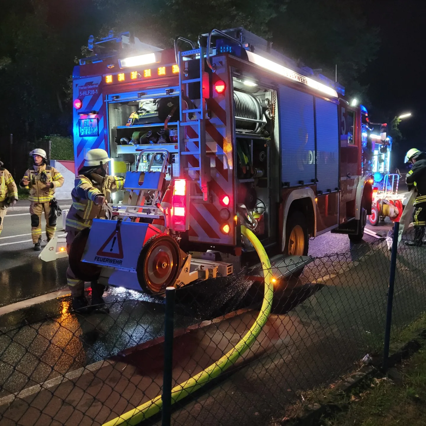 News: Gemeindealarm: Feuer Mehrfamilienhaus (Eikamp)